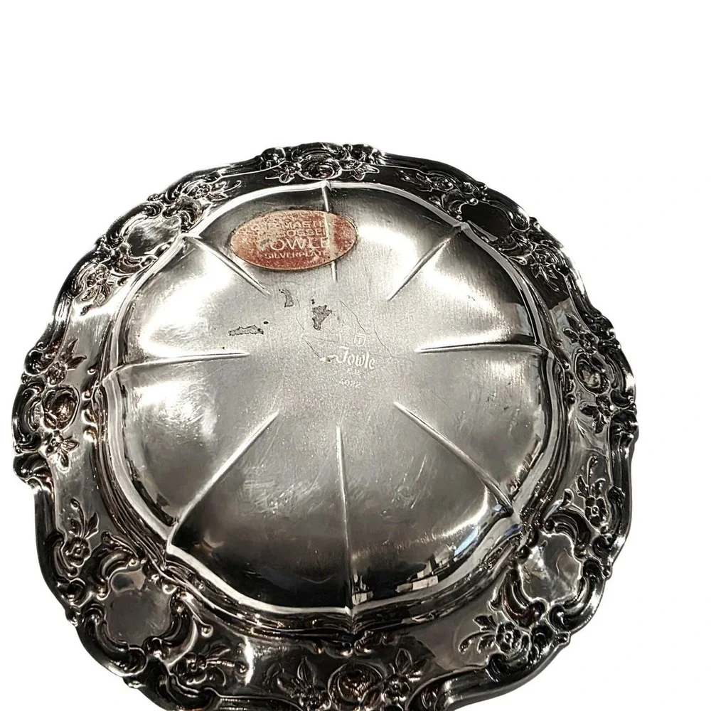 TOWLE Silverplate Scalloped Fluted Nut Candy Bowl Appetizer Trinket Jewelry Dish
